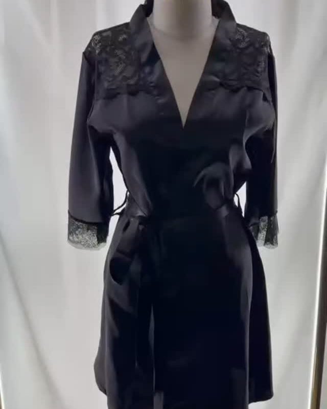 Kadın Siyah Saten Dantel Detaylı Sabahlık